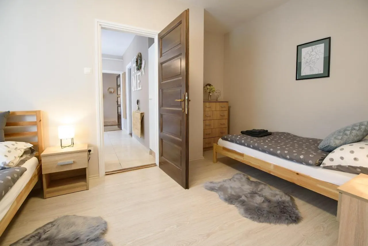 Kiralyleanyka Apartman Eger 0*,